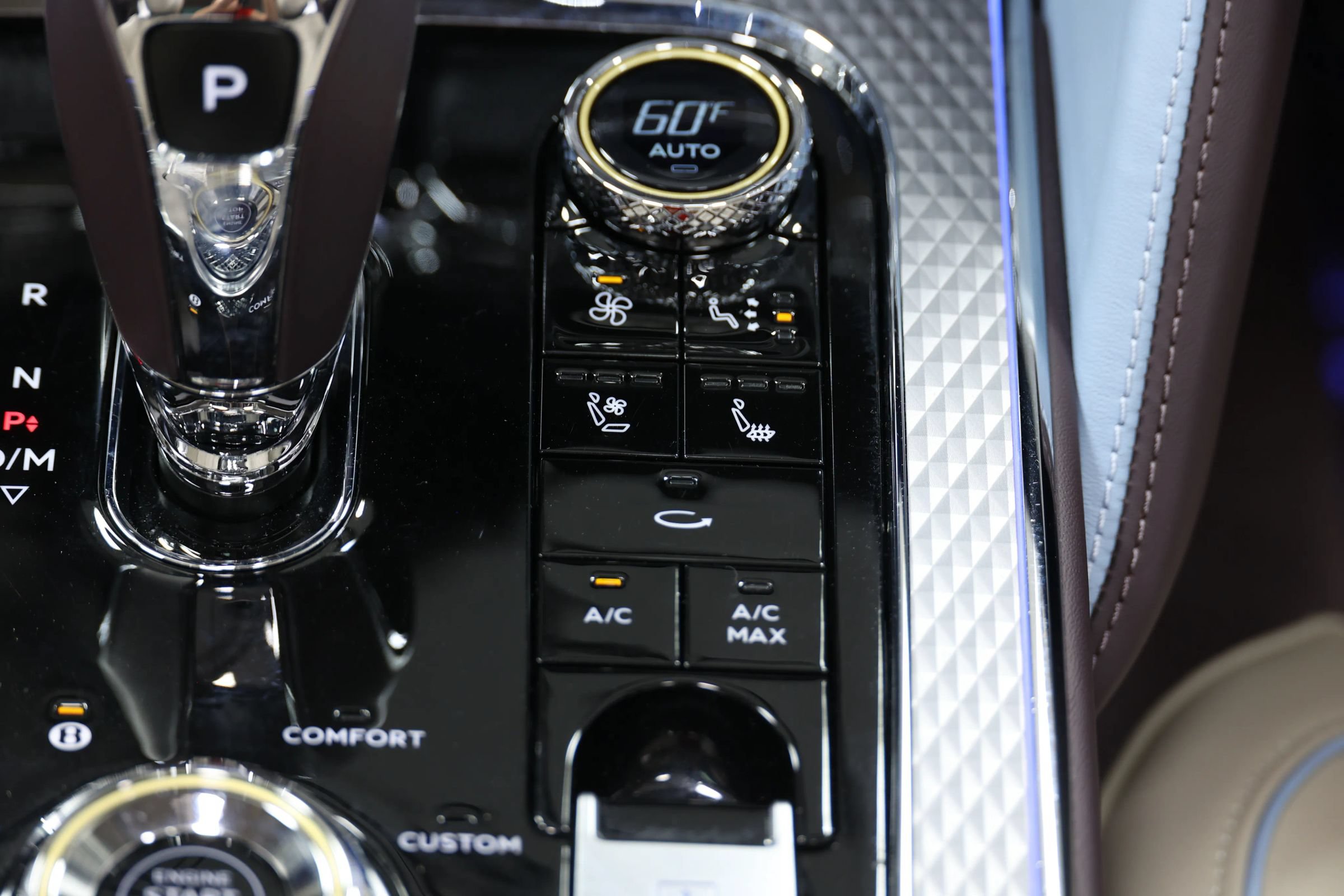 Used 2022 Bentley Flying Spur V8 AWD/4WD image 58