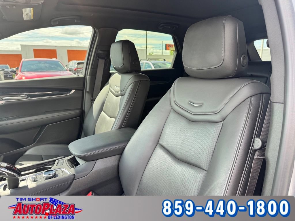 Used 2024 Cadillac XT5 Premium Luxury FWD image 35