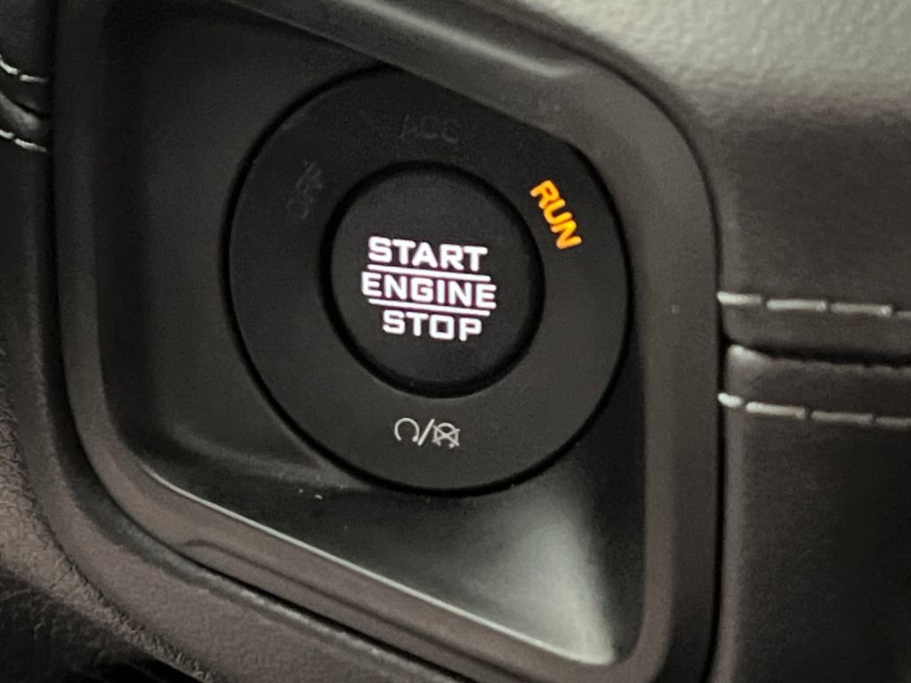 Used 2025 Jeep Wrangler Sahara 4xe image 43