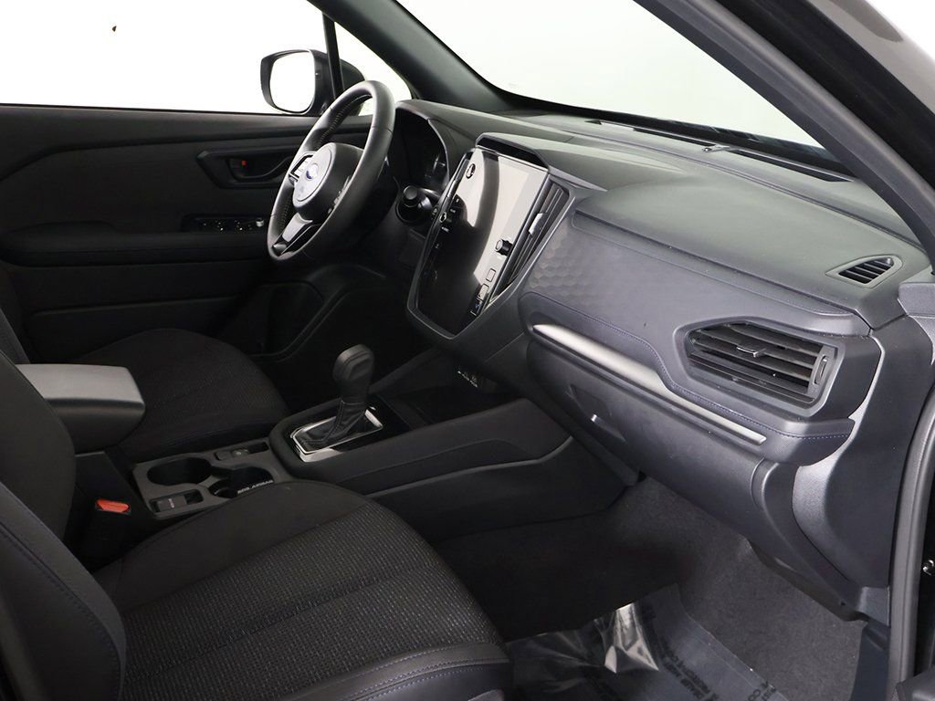 Used 2025 Subaru Forester Premium image 24