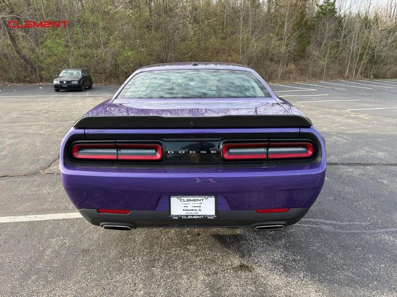 Used 2023 Dodge Challenger SXT image 7