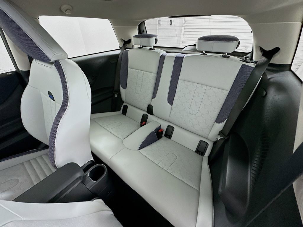 Certified 2025 MINI Cooper S FWD image 17