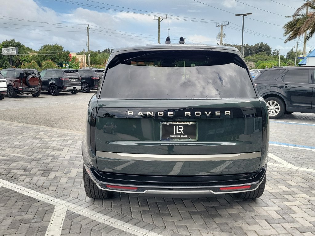 New 2027 Land Rover Range Rover SE AWD/4WD image 4