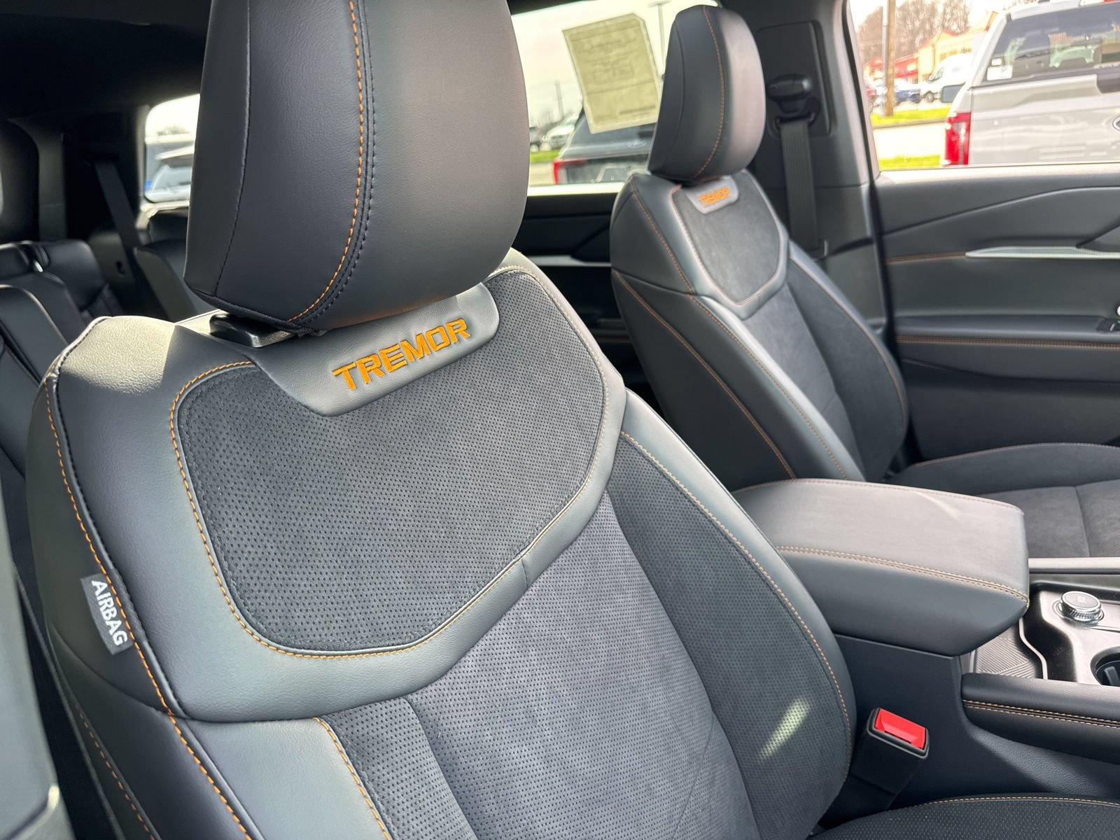 New 2026 Ford Explorer Tremor w/ Tremor Ultimate Package AWD/4WD image 37