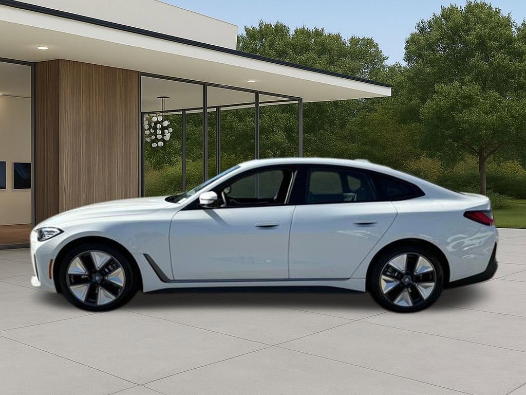 Used 2023 BMW i4 eDrive35 w/ Premium Package RWD image 13