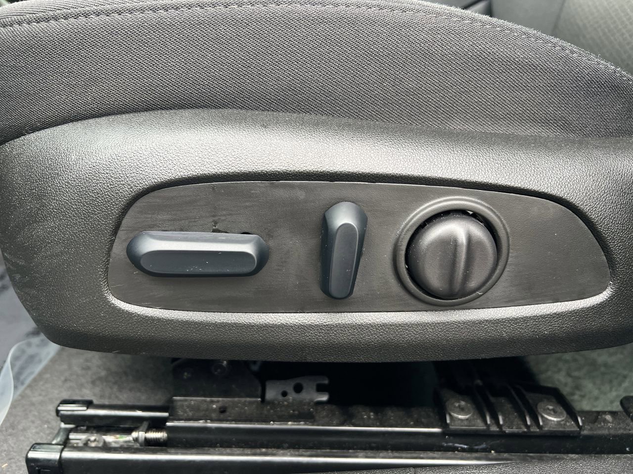 Used 2025 Chevrolet Malibu LT image 24