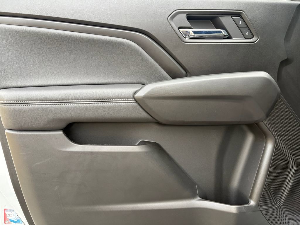 New 2025 Chevrolet Colorado LT w/ LT Convenience Package image 12