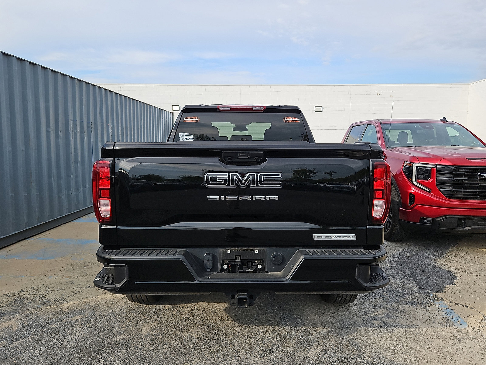 Certified 2024 GMC Sierra 1500 Elevation w/ LPO, Elevation Black Package AWD/4WD image 7