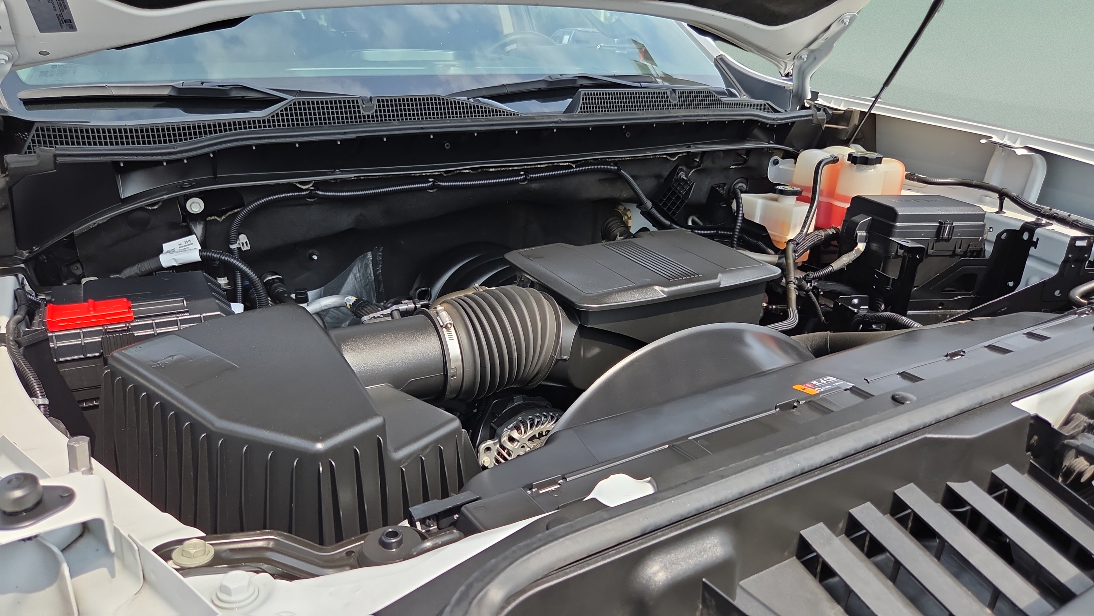 Certified 2025 Chevrolet Silverado 2500 Custom w/ Custom Value Package AWD/4WD image 17