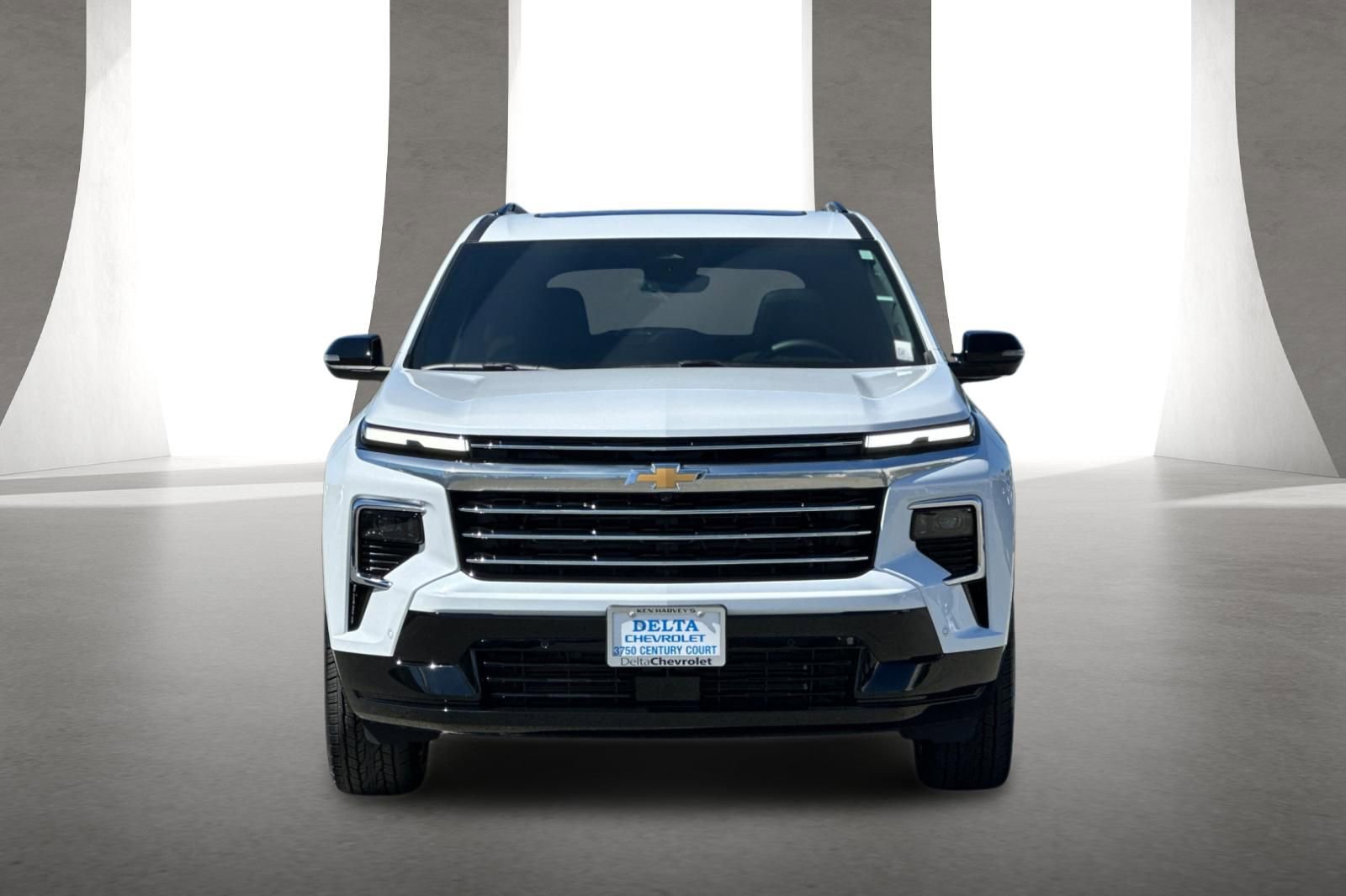 New 2026 Chevrolet Traverse High Country image 9