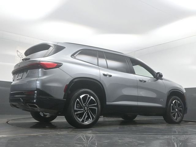 Used 2025 Buick Enclave Sport Touring FWD image 35