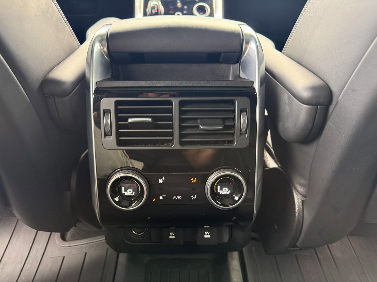 Used 2018 Land Rover Range Rover Sport HSE Dynamic AWD/4WD image 27