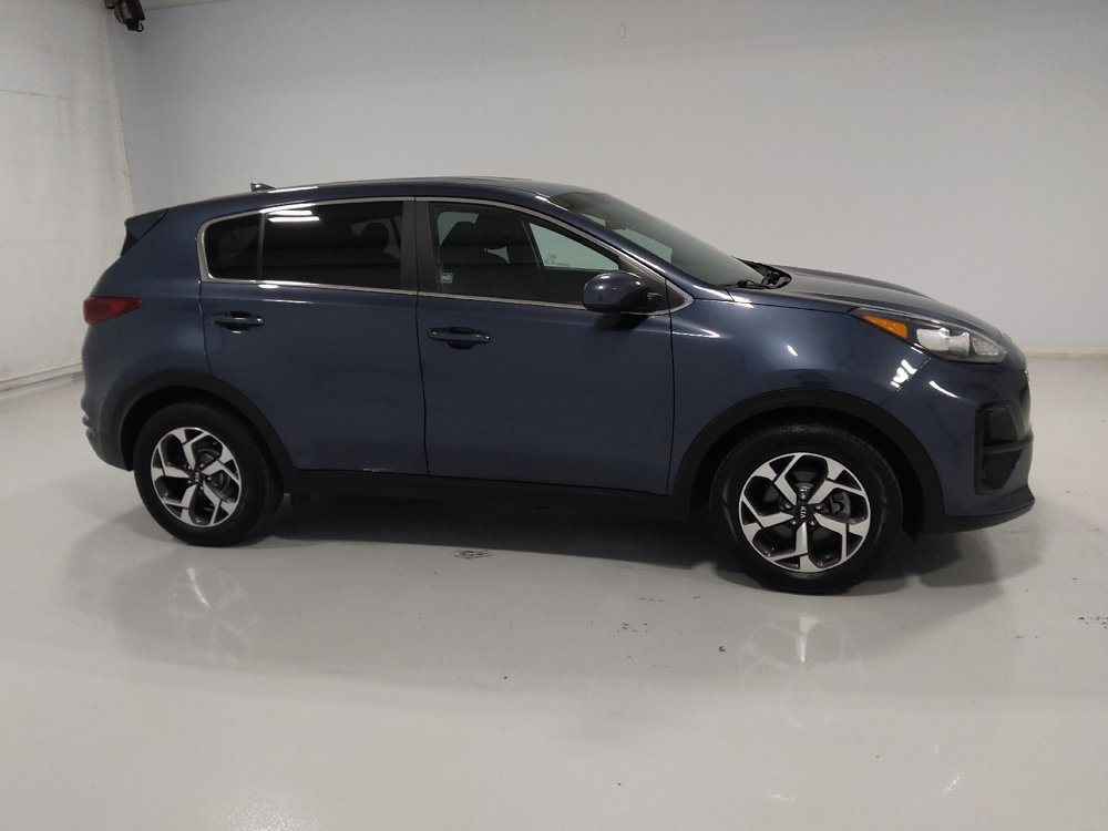 Used 2022 Kia Sportage LX image 11