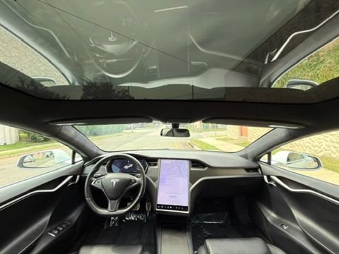 Used 2020 Tesla Model S Performance AWD/4WD image 32