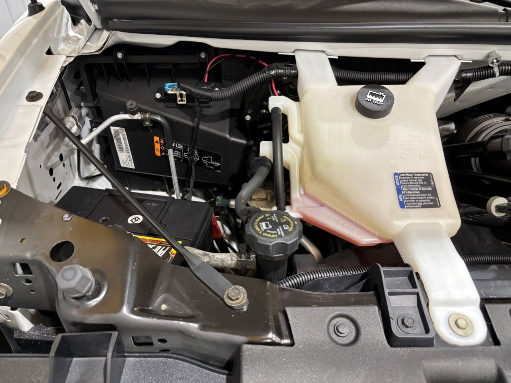 Used 2017 Chevrolet Express 2500 image 20