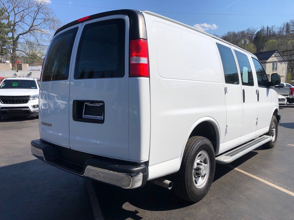 Used 2024 Chevrolet Express 2500 w/ Driver Convenience Package image 5