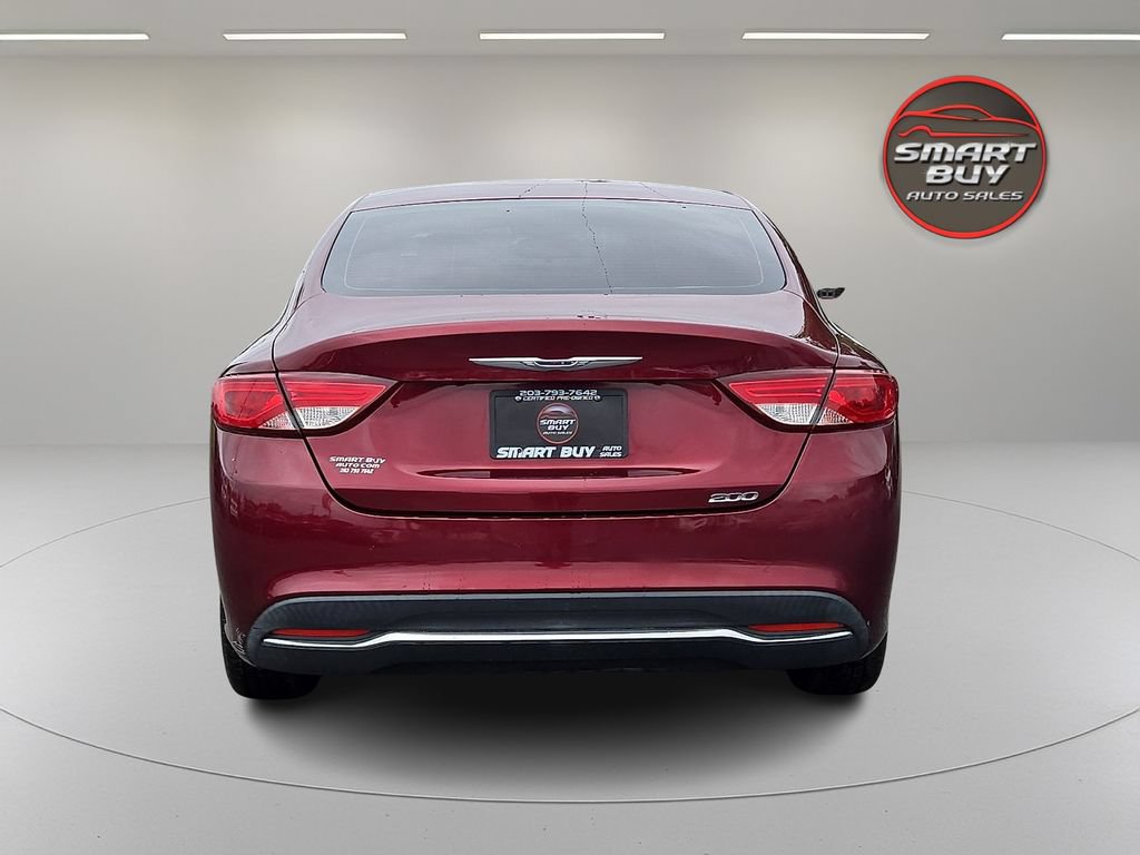 Used 2015 Chrysler 200 Limited FWD image 6