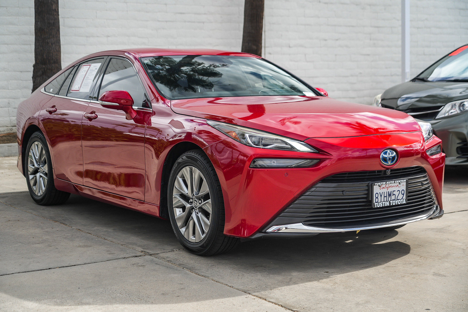 Certified 2021 Toyota Mirai w/ Advanced Technology Package RWD image 5