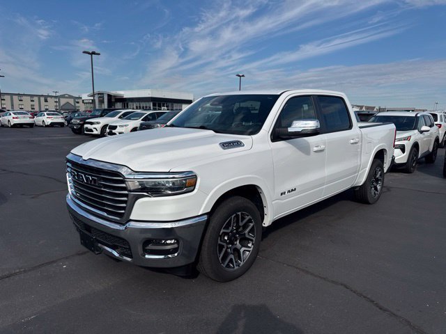 Used 2026 RAM 1500 Laramie AWD/4WD image 7