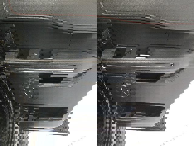 Used 2022 Ford Expedition Limited w/ Equipment Group 304A image 6