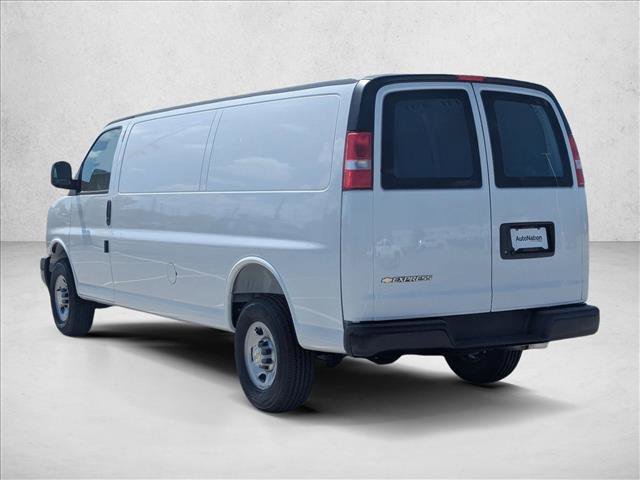 New 2026 Chevrolet Express 2500 Extended w/ Driver Convenience Package RWD image 9