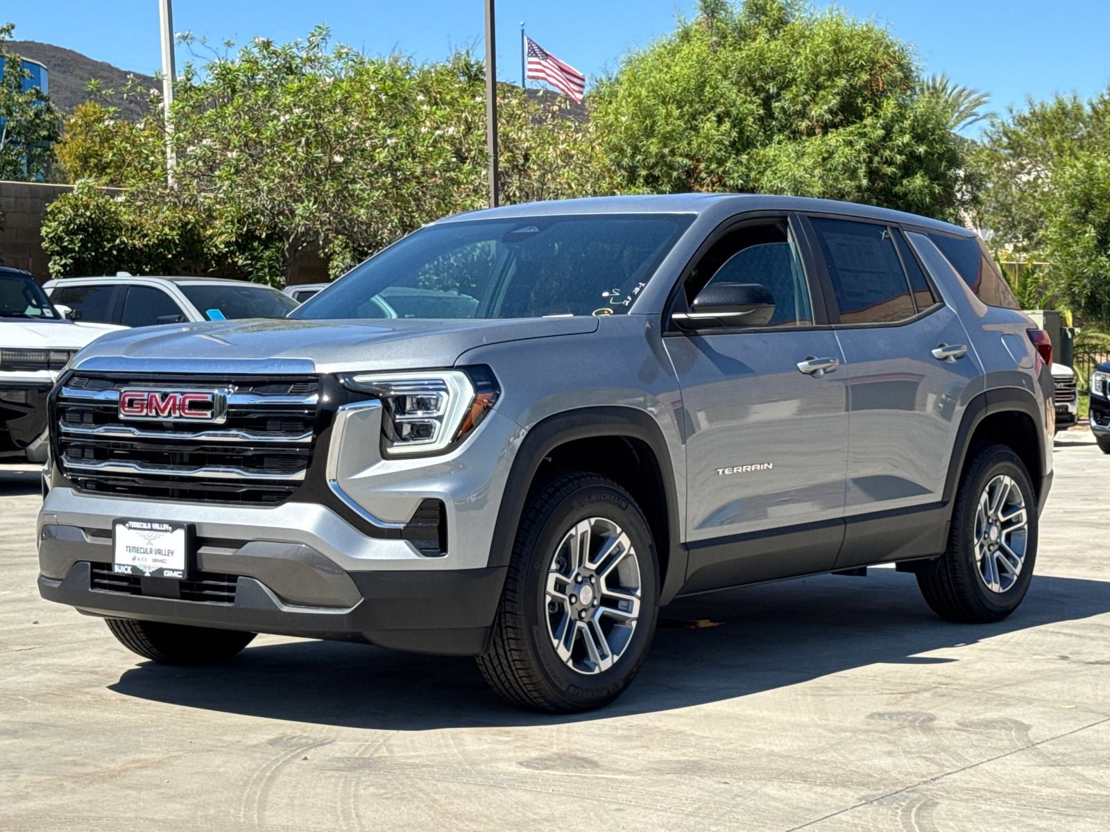 Used 2026 GMC Terrain Elevation w/ LPO, Floor Liner Package image 4