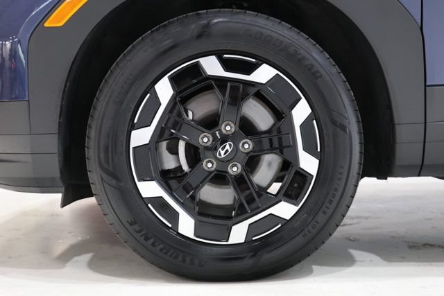 Used 2025 Hyundai Santa Fe SEL FWD image 11