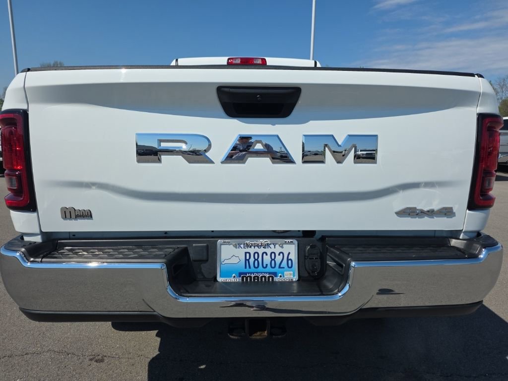 Used 2025 RAM 2500 Tradesman w/ Chrome Appearance Group image 6