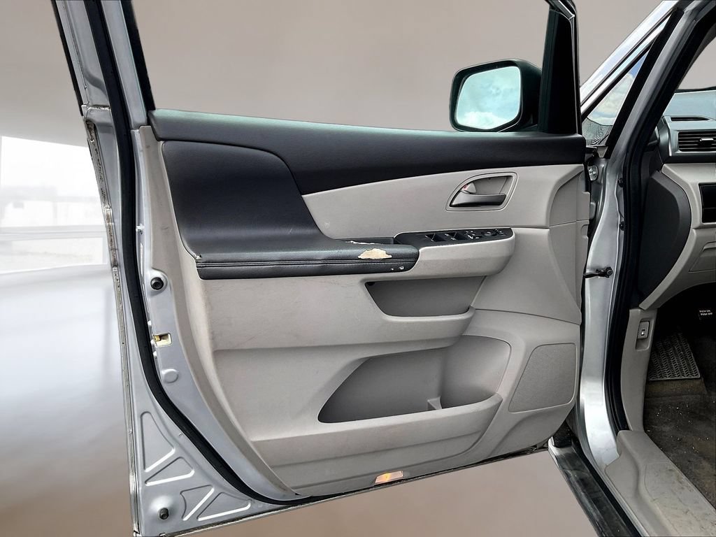 Used 2011 Honda Odyssey LX image 19