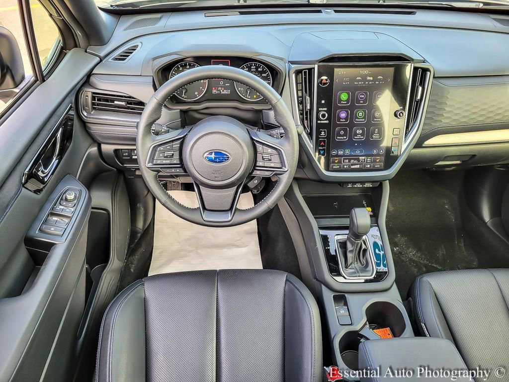 Used 2025 Subaru Forester Limited w/ Popular Package #2 AWD/4WD image 13