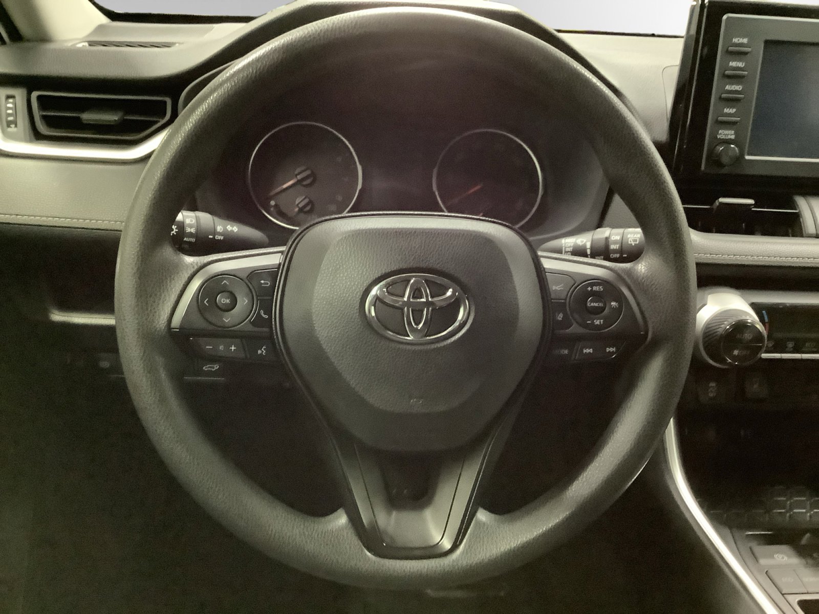 Certified 2019 Toyota RAV4 XLE w/ Convenience Package image 12