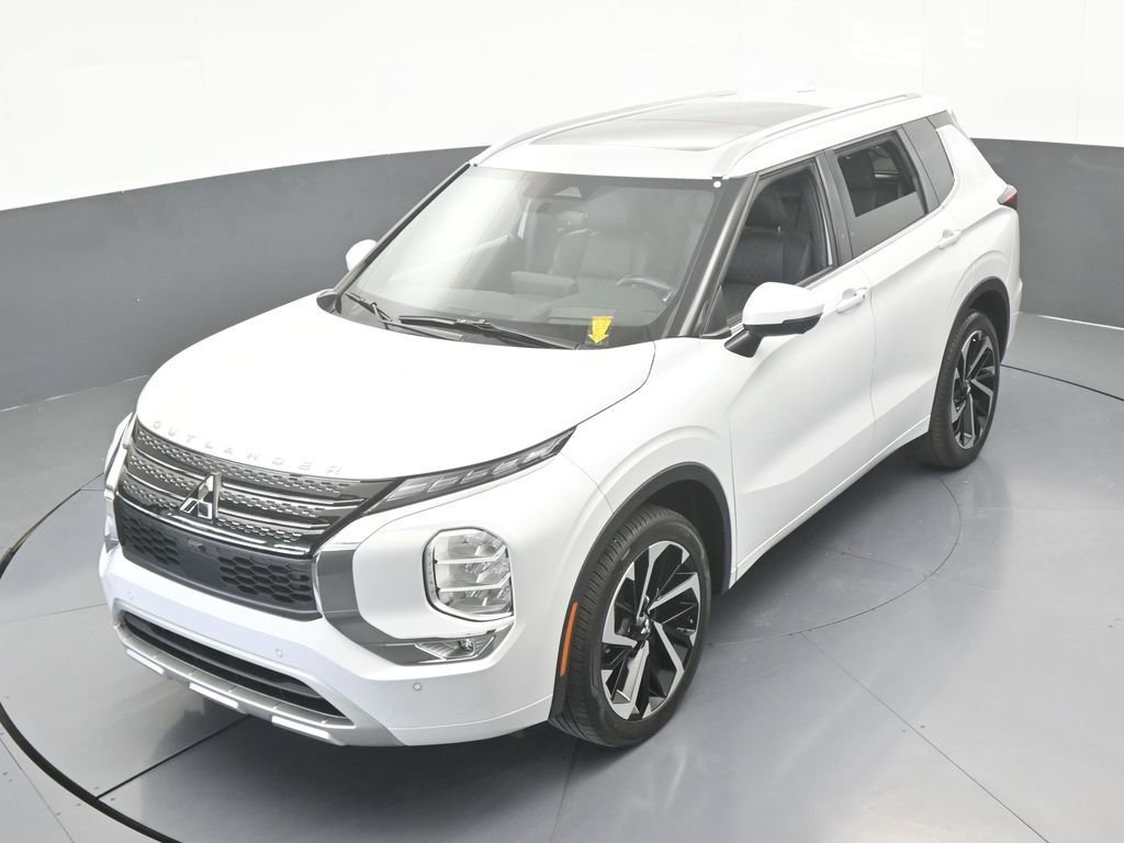 Used 2022 Mitsubishi Outlander SEL image 58