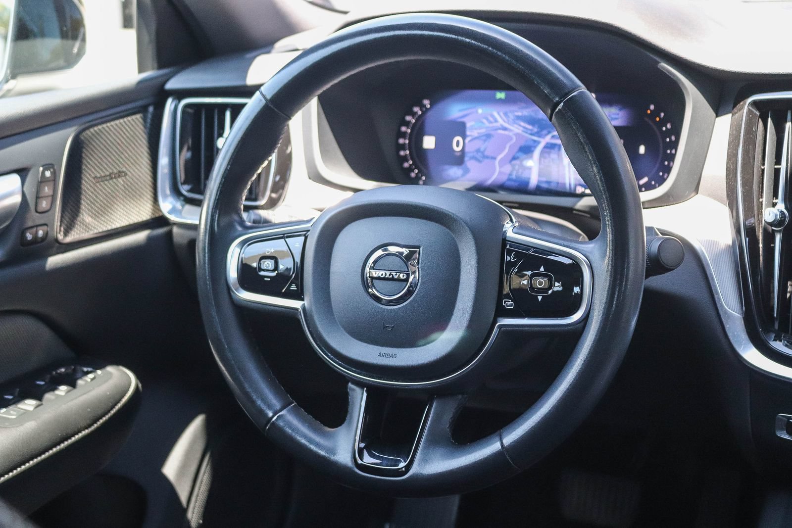 Used 2024 Volvo S60 B5 Plus w/ Climate Package AWD/4WD image 17