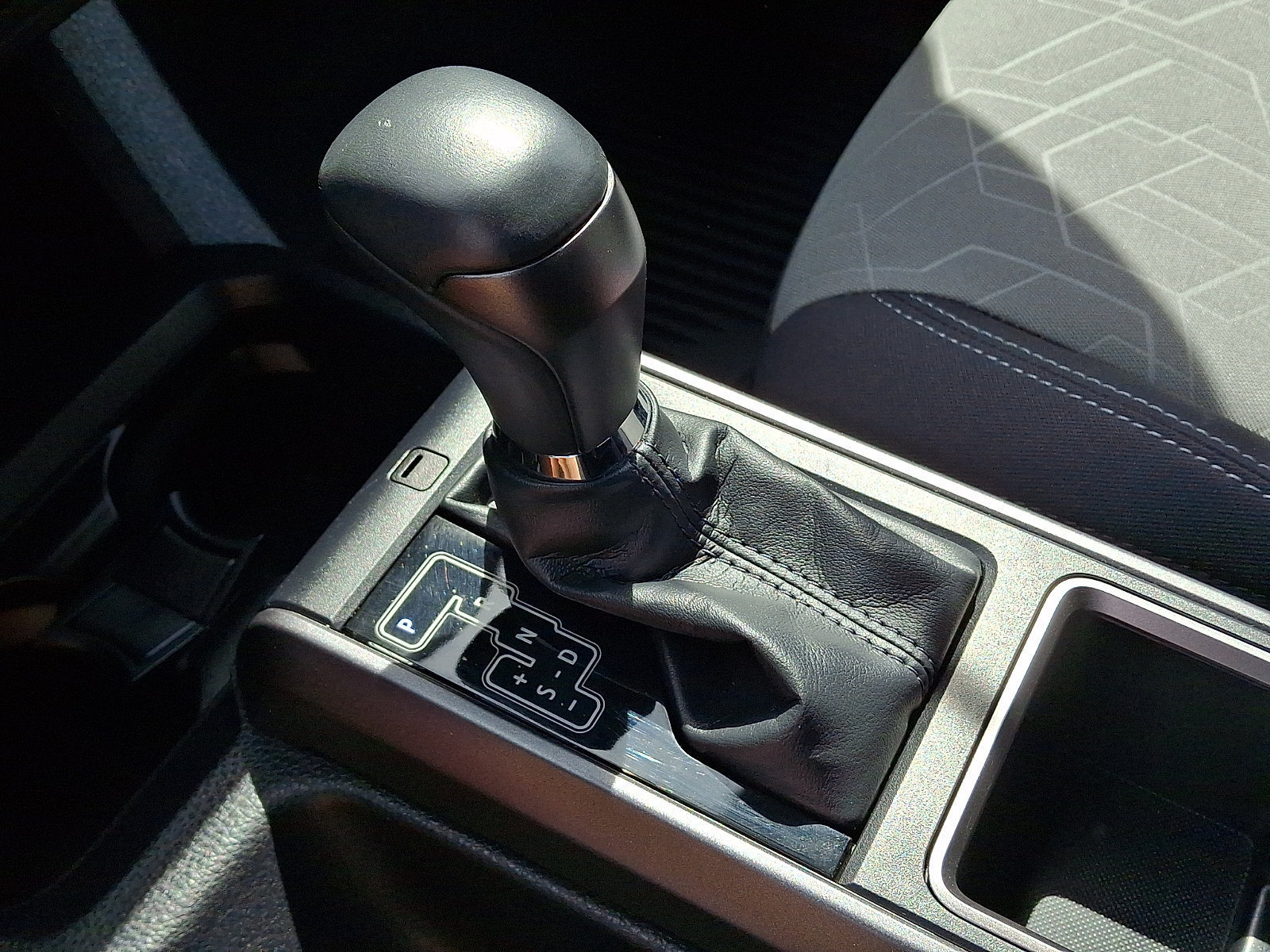 Used 2023 Toyota Tacoma TRD Sport AWD/4WD image 15