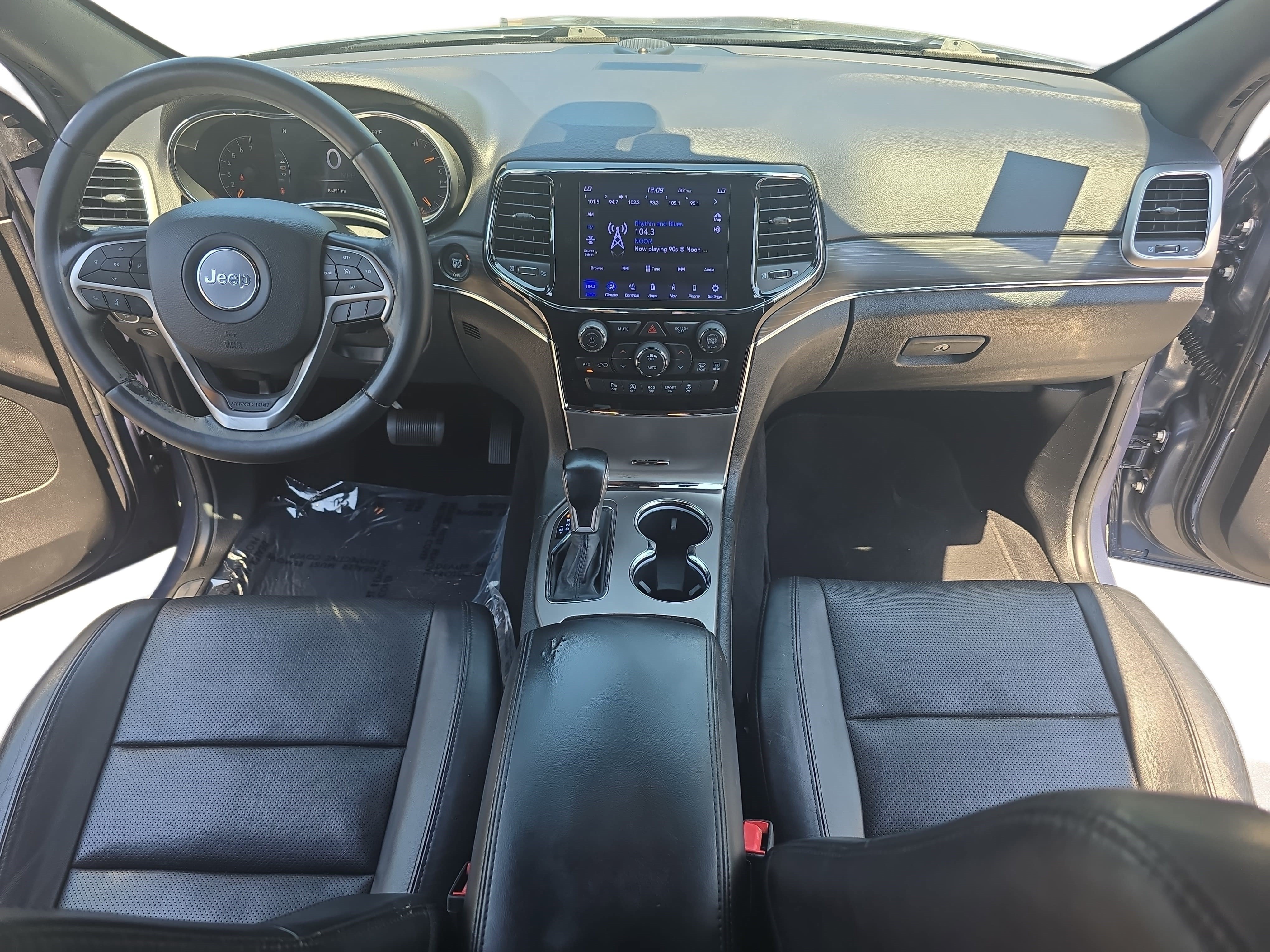 Used 2021 Jeep Grand Cherokee Limited w/ Luxury Group II RWD image 9