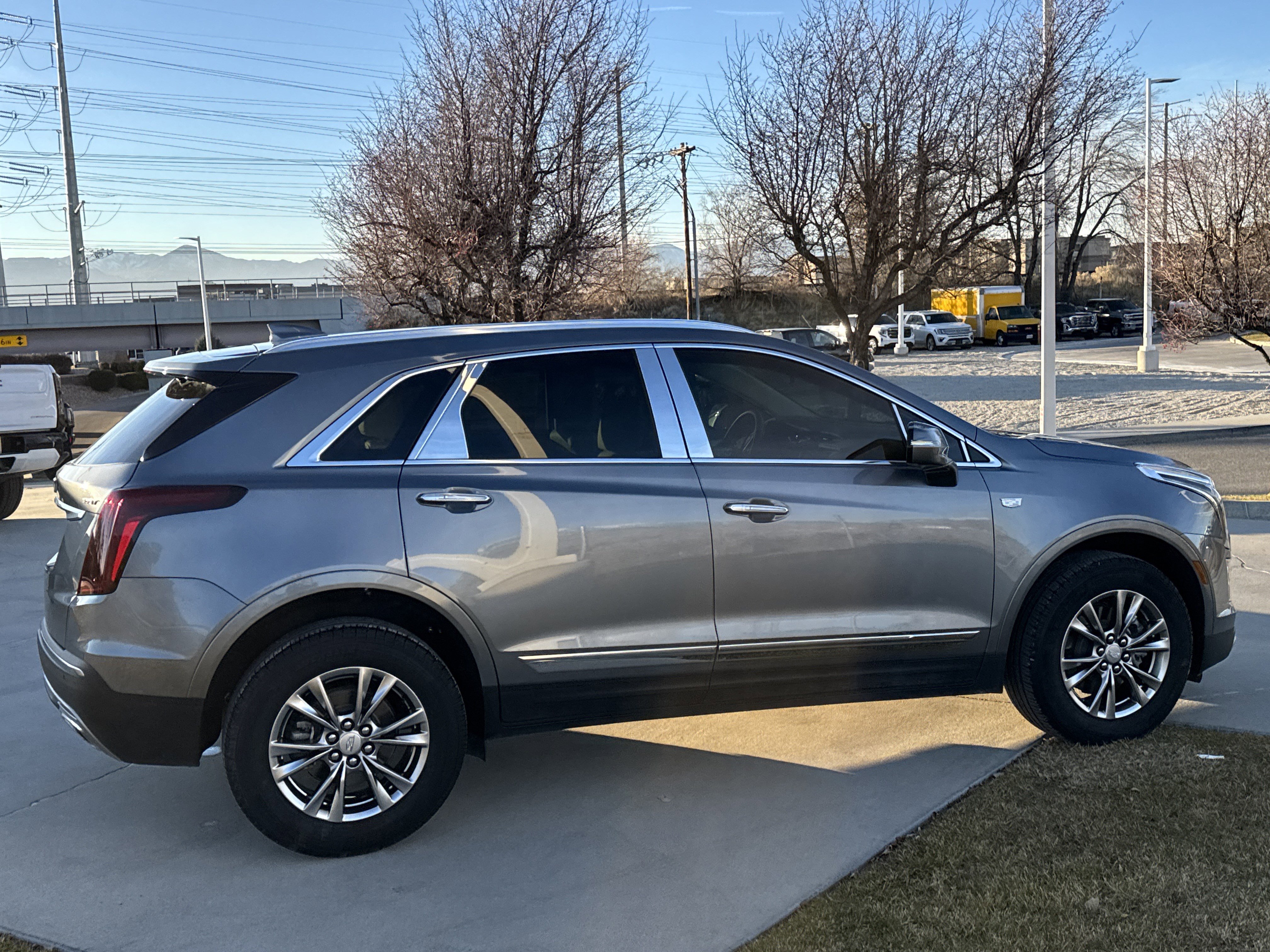 Used 2021 Cadillac XT5 Premium Luxury image 6