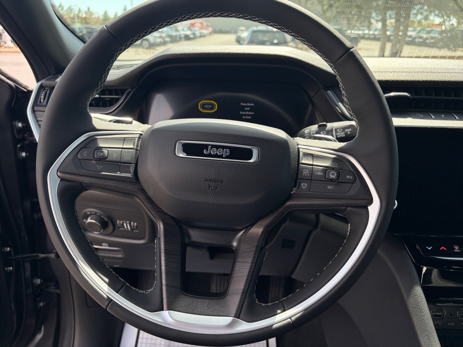New 2026 Jeep Grand Cherokee Altitude AWD/4WD image 14