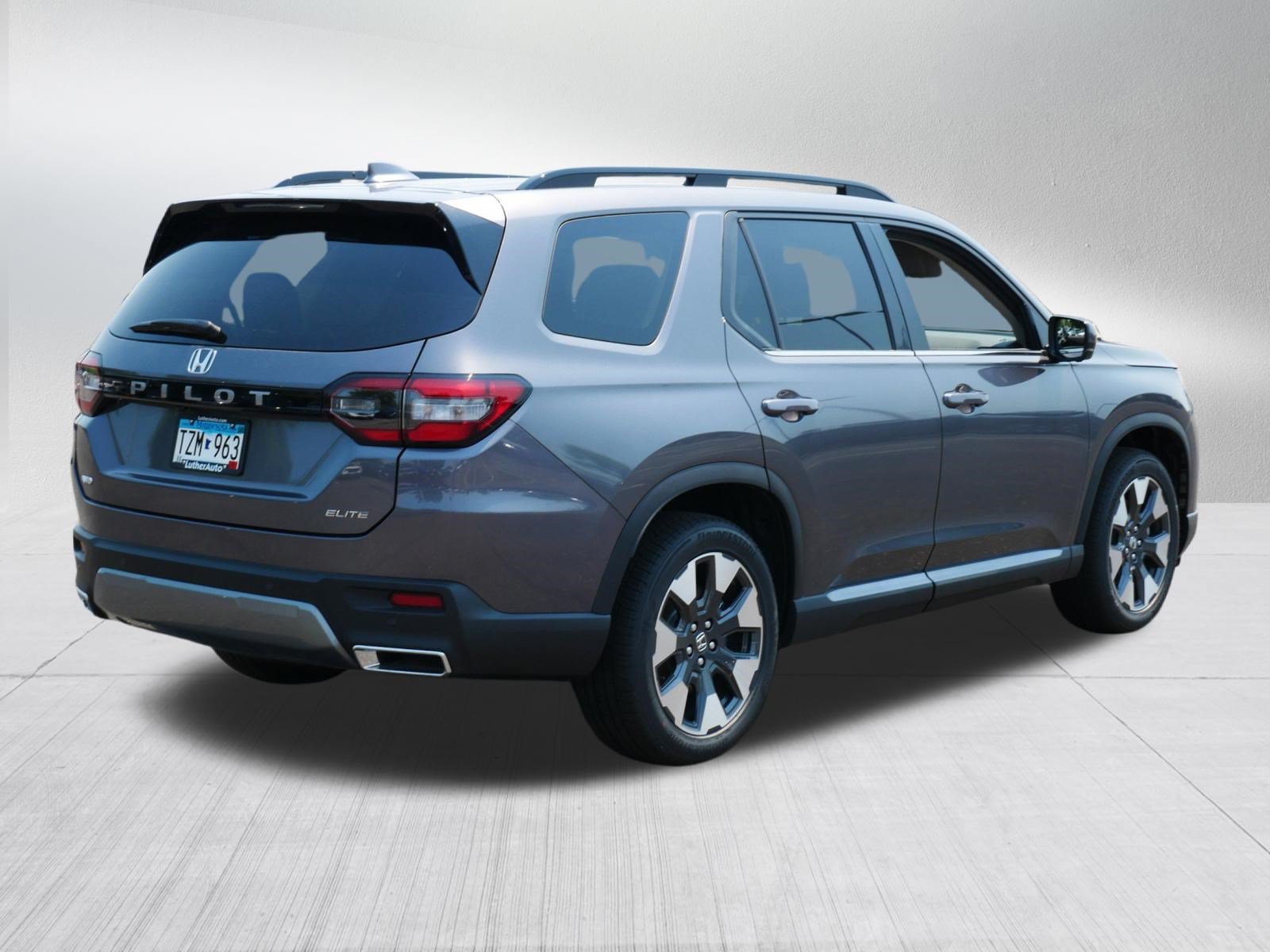 Certified 2026 Honda Pilot Elite image 7