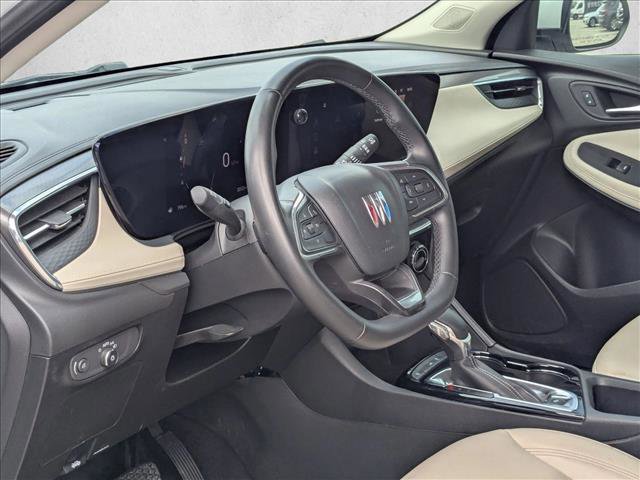 Used 2024 Buick Encore GX Sport Touring image 10