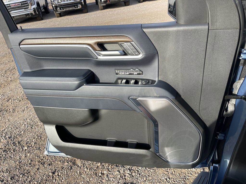 Used 2024 Chevrolet Silverado 1500 High Country w/ High Country Premium Package image 23