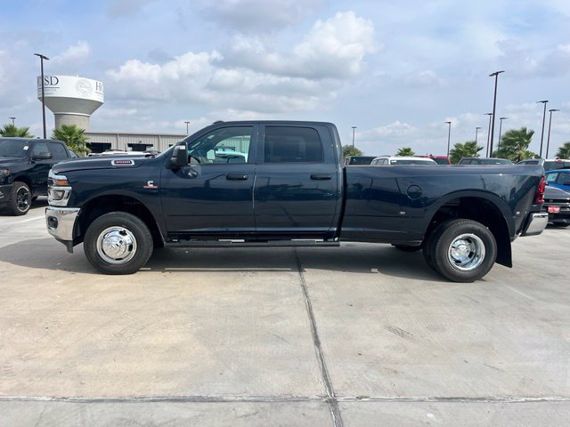 New 2027 RAM 3500 Tradesman AWD/4WD image 4