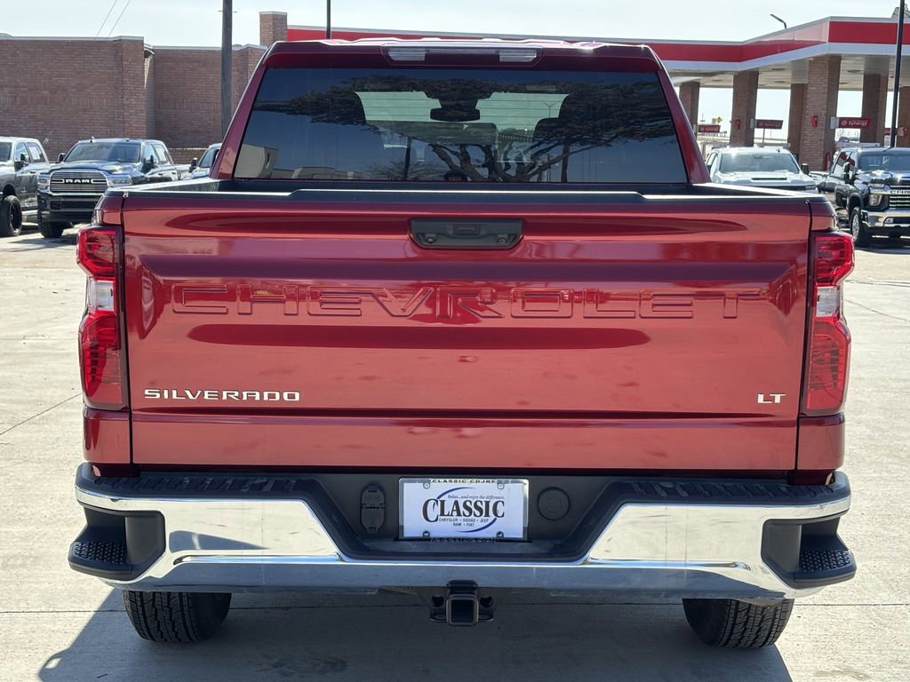 Used 2024 Chevrolet Silverado 1500 LT w/ Protection Package RWD image 4