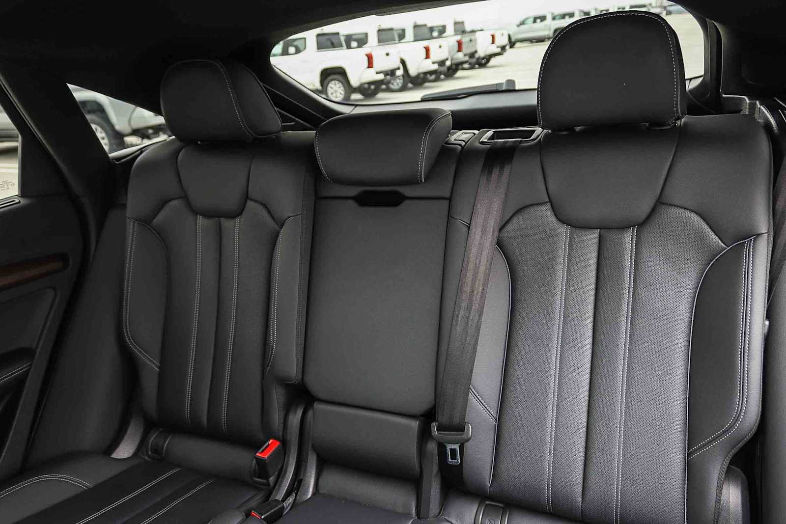 Used 2023 Audi Q5 2.0T Premium Plus w/ Premium Plus Package AWD/4WD image 24