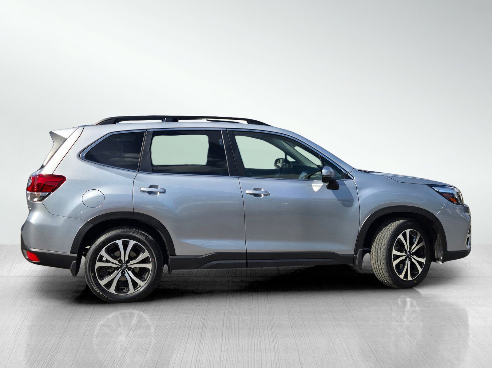 Used 2021 Subaru Forester Limited w/ Popular Package #3 AWD/4WD image 3