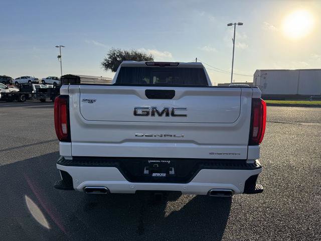 Used 2025 GMC Sierra 1500 Denali Ultimate image 4