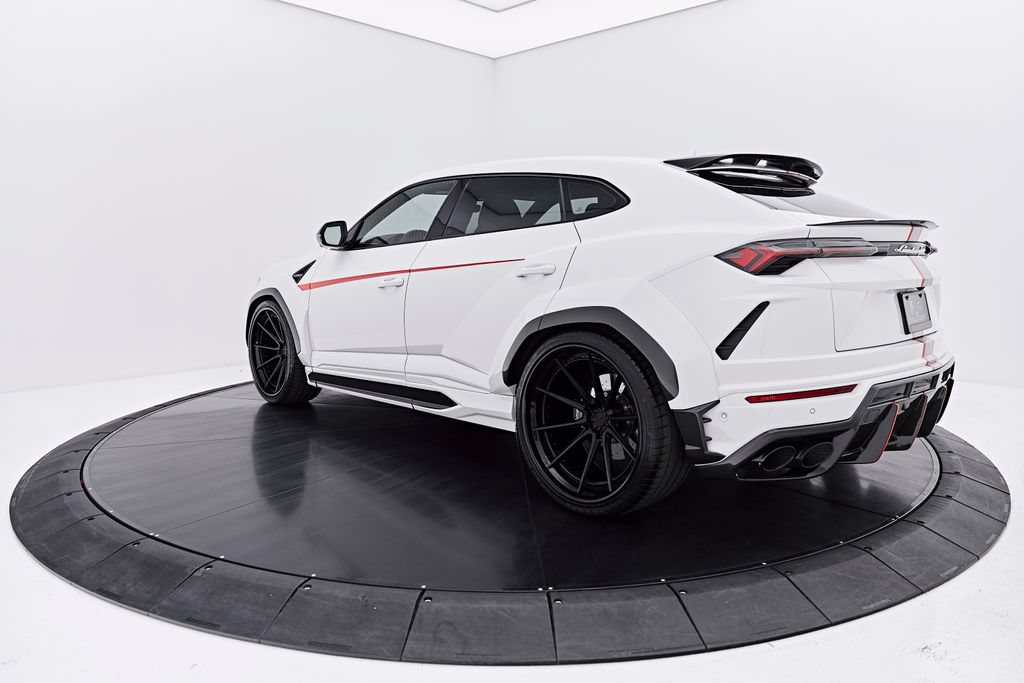 Used 2021 Lamborghini Urus AWD/4WD image 16