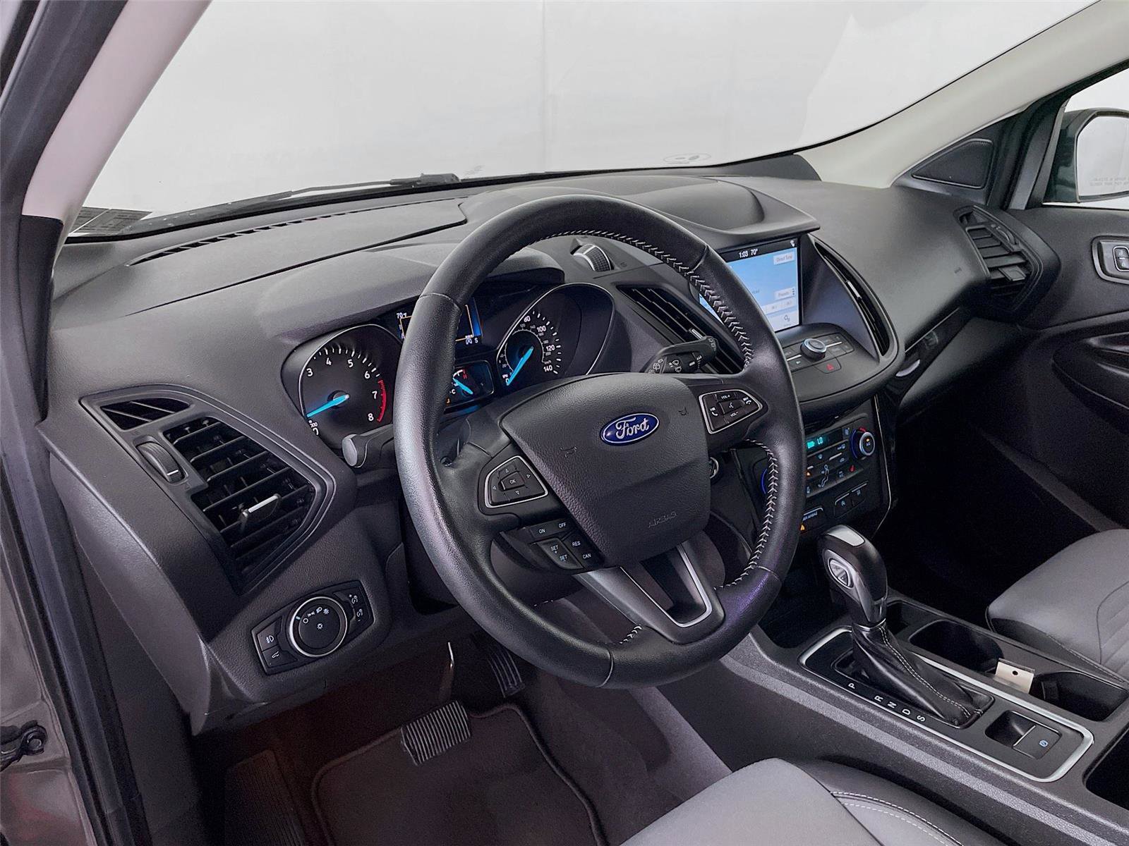 Used 2019 Ford Escape SE image 12