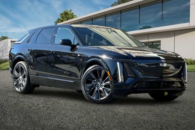 New 2026 Cadillac Lyriq Signature Sport w/ LPO, Floor Liner Package image 2