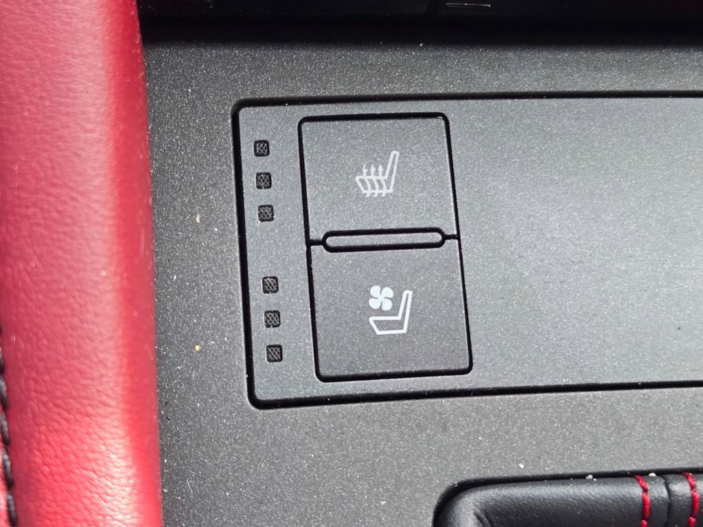 Used 2016 Lexus RC 350 image 17