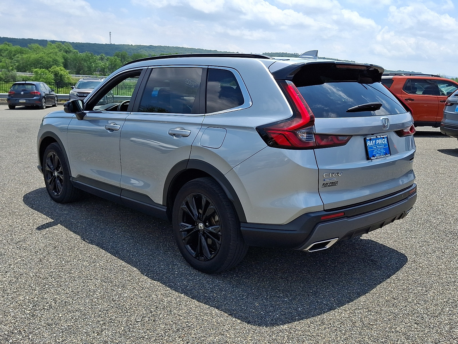Certified 2025 Honda CR-V Sport Touring image 5